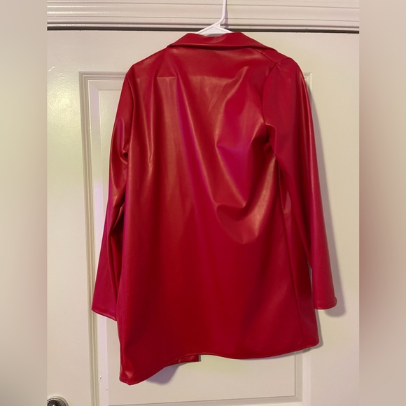 Leather jacket - Picture 2 of 2